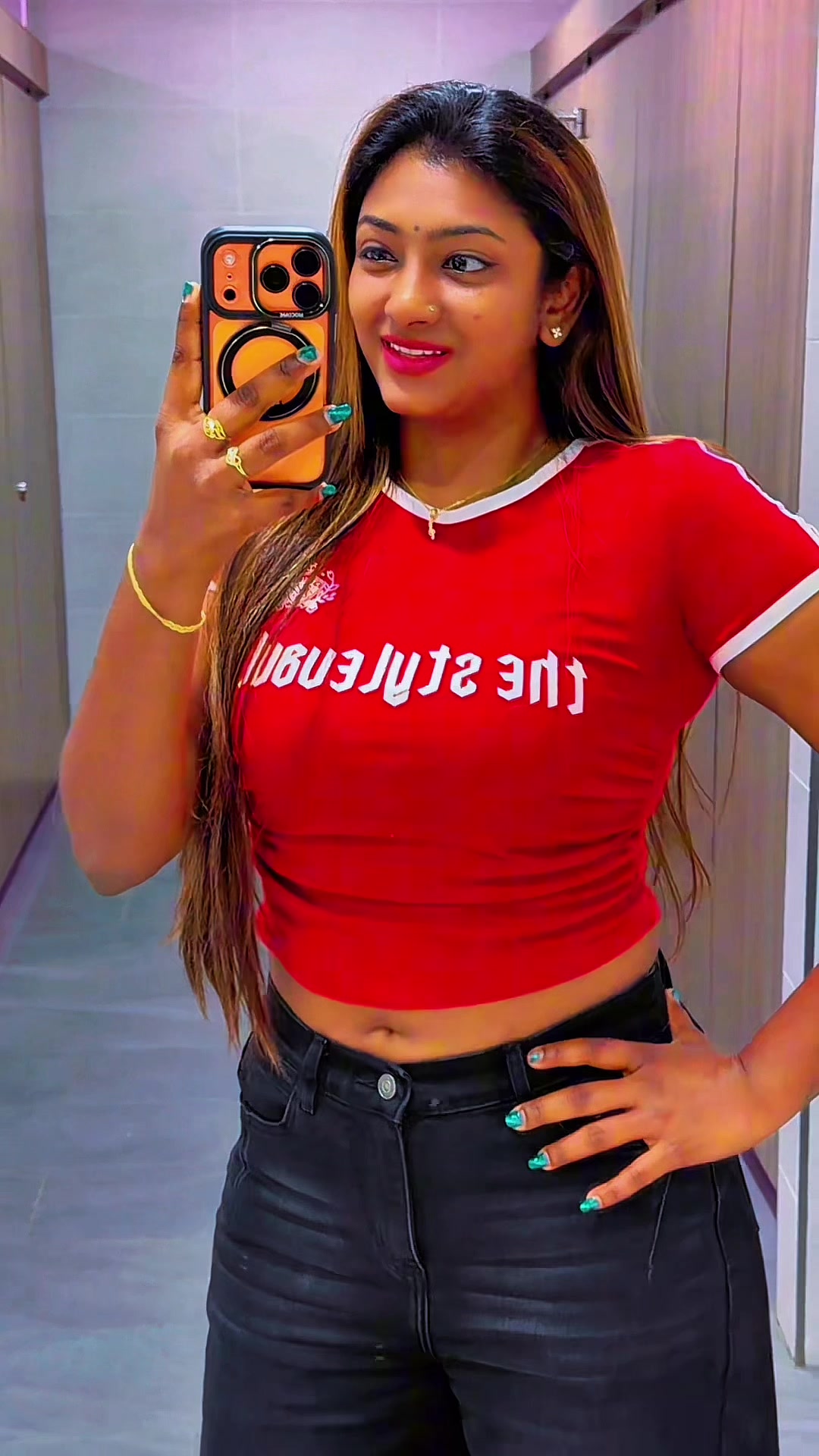 @r_3nu 💎