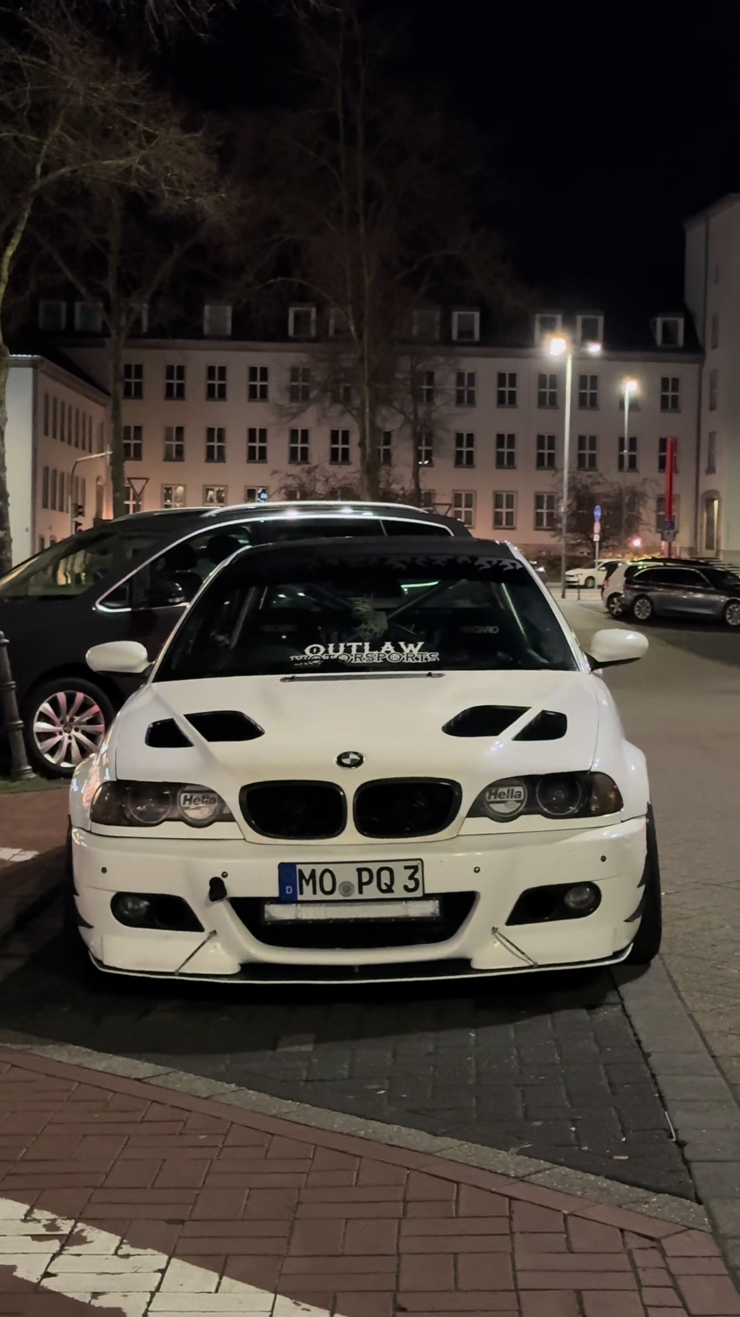 @LX_E46