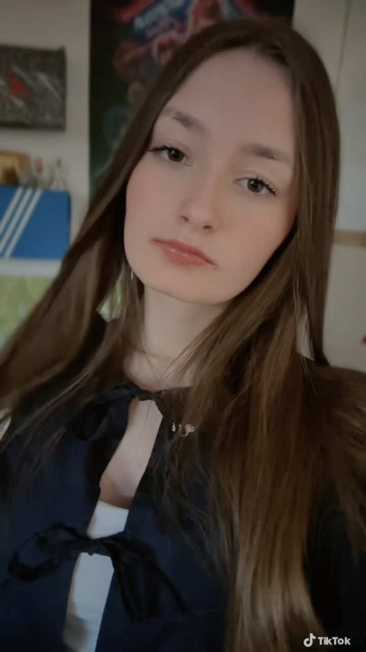 @ela.a18_
