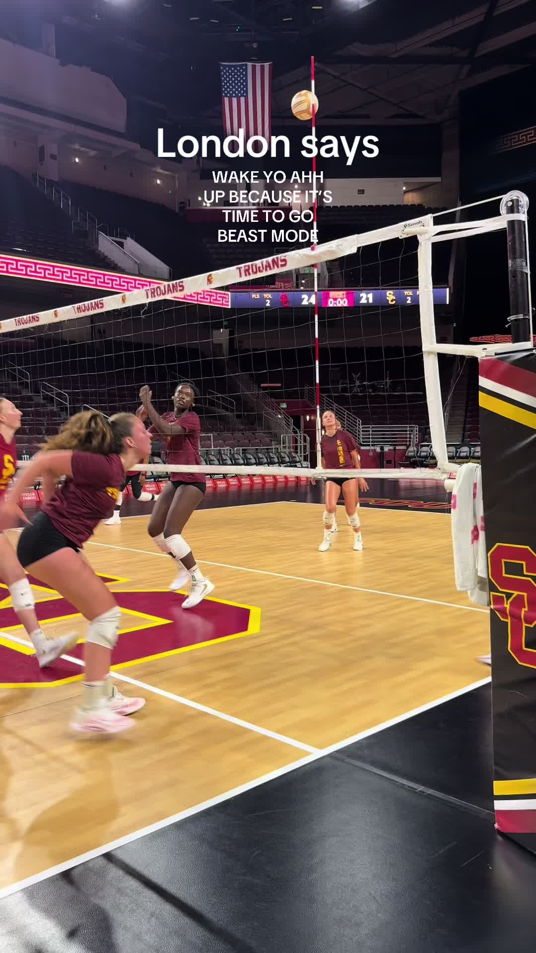 @uscwomensvolley