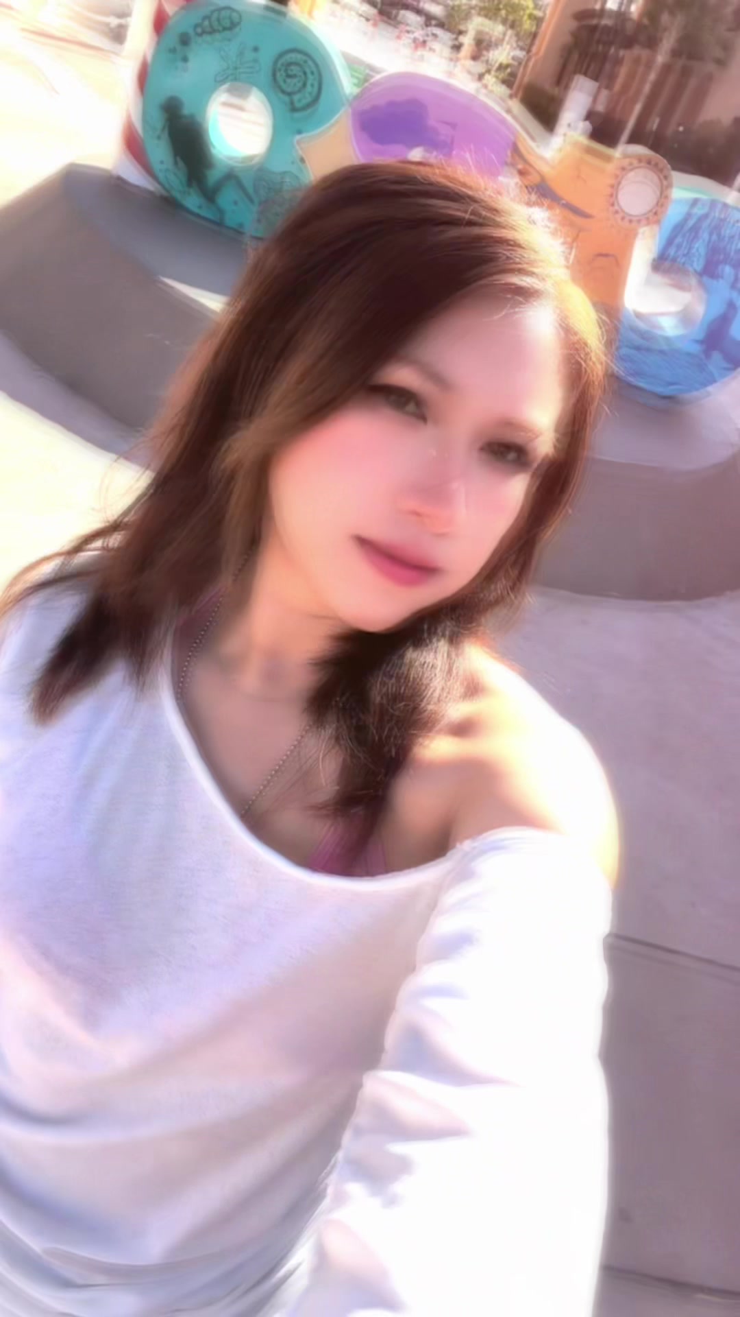 @Elena Cova