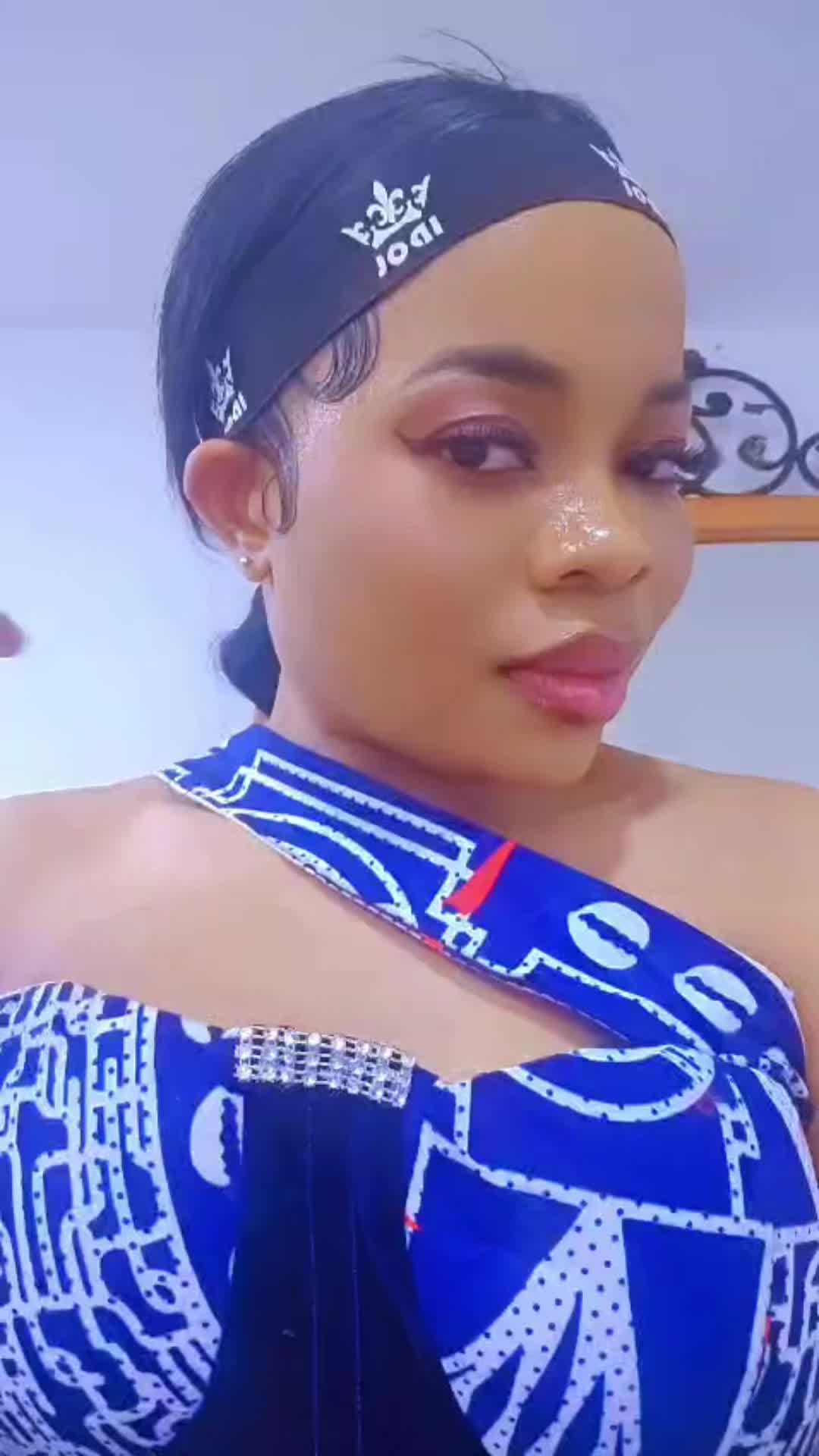 @AaliyahRichGirl