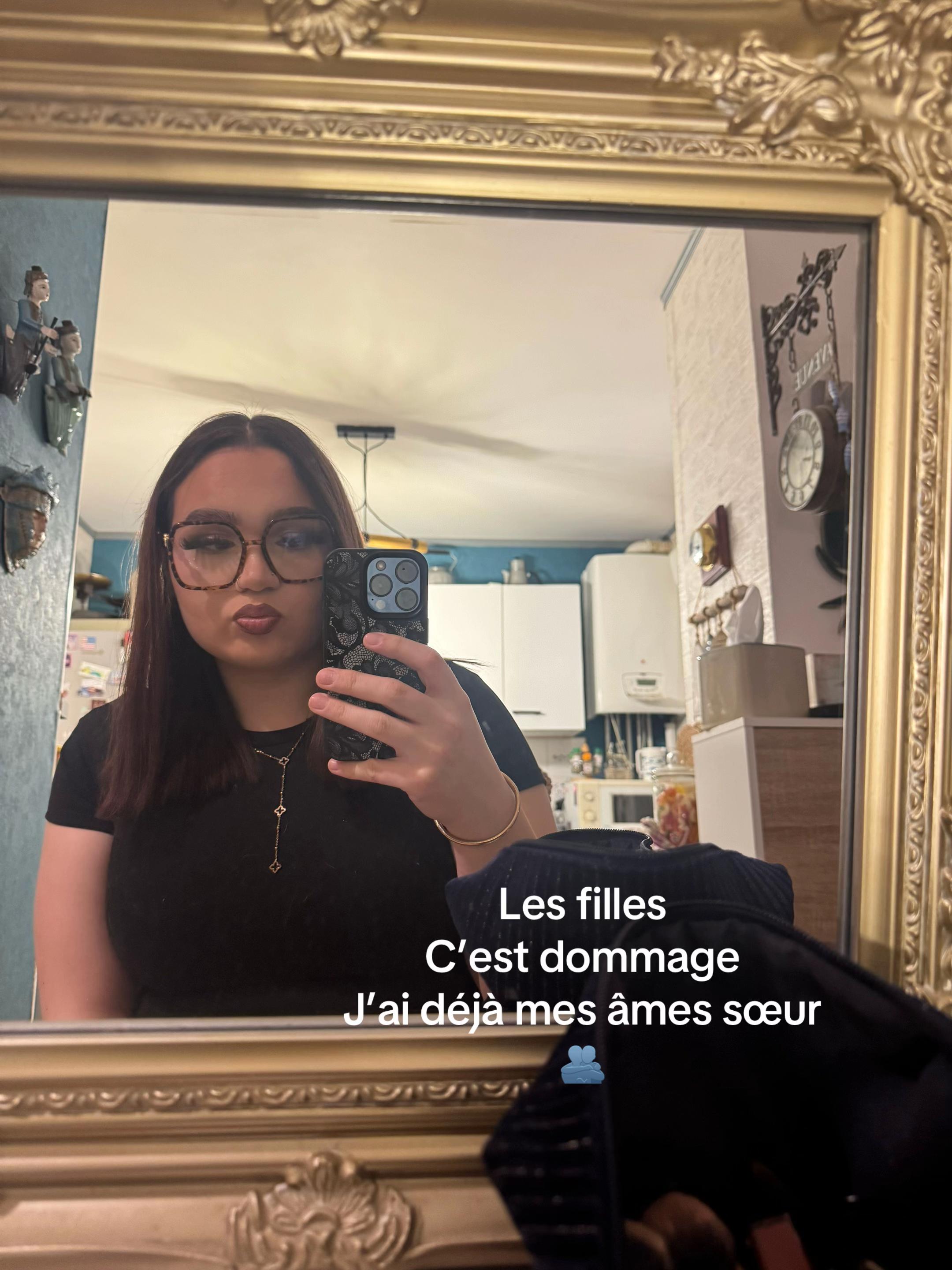 @Inesbrsk