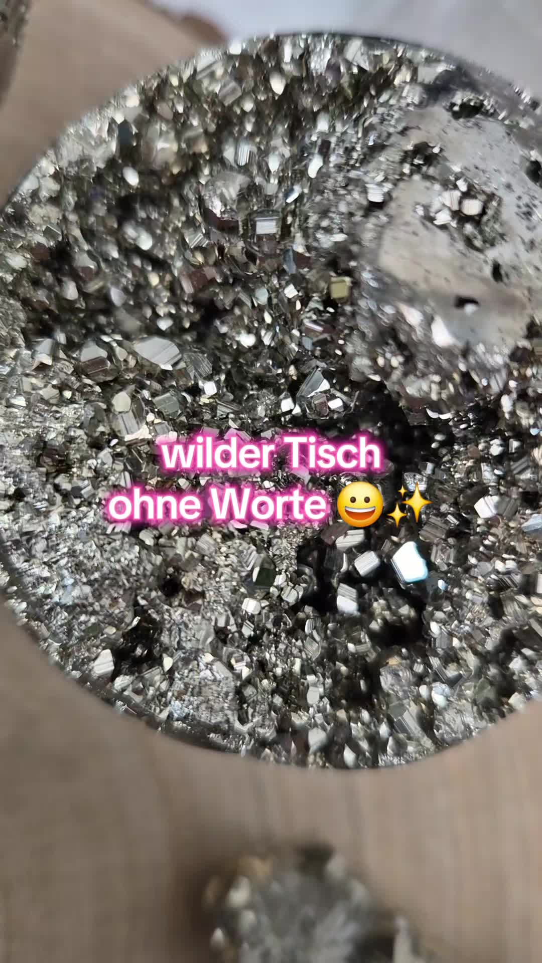 @Crystalia