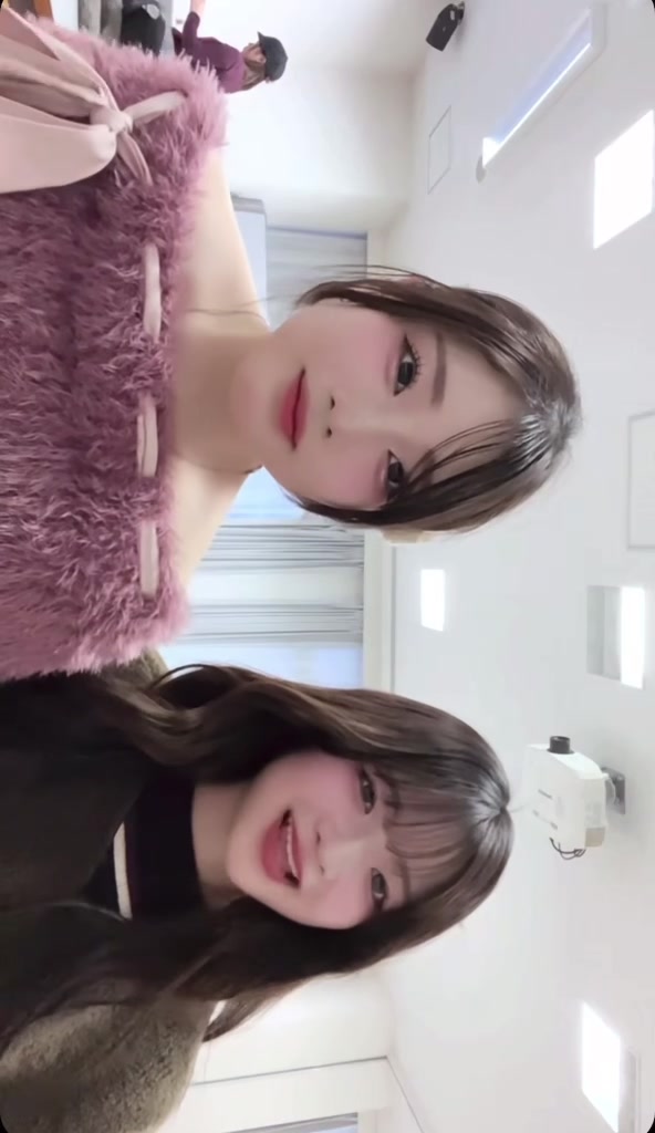 @授業内で0からアパレル立ち上げる大学1年生