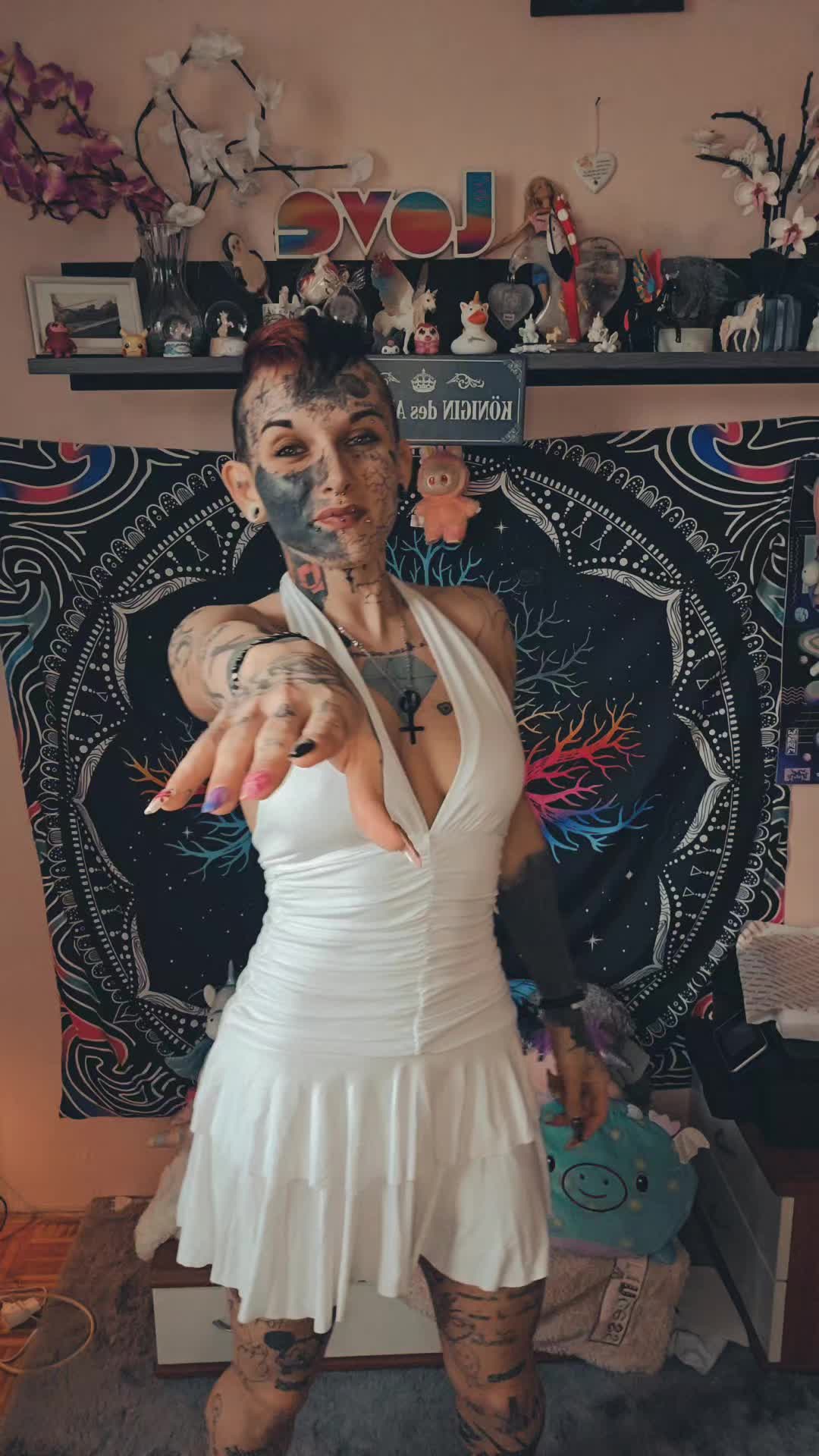 @InkedUnicorn