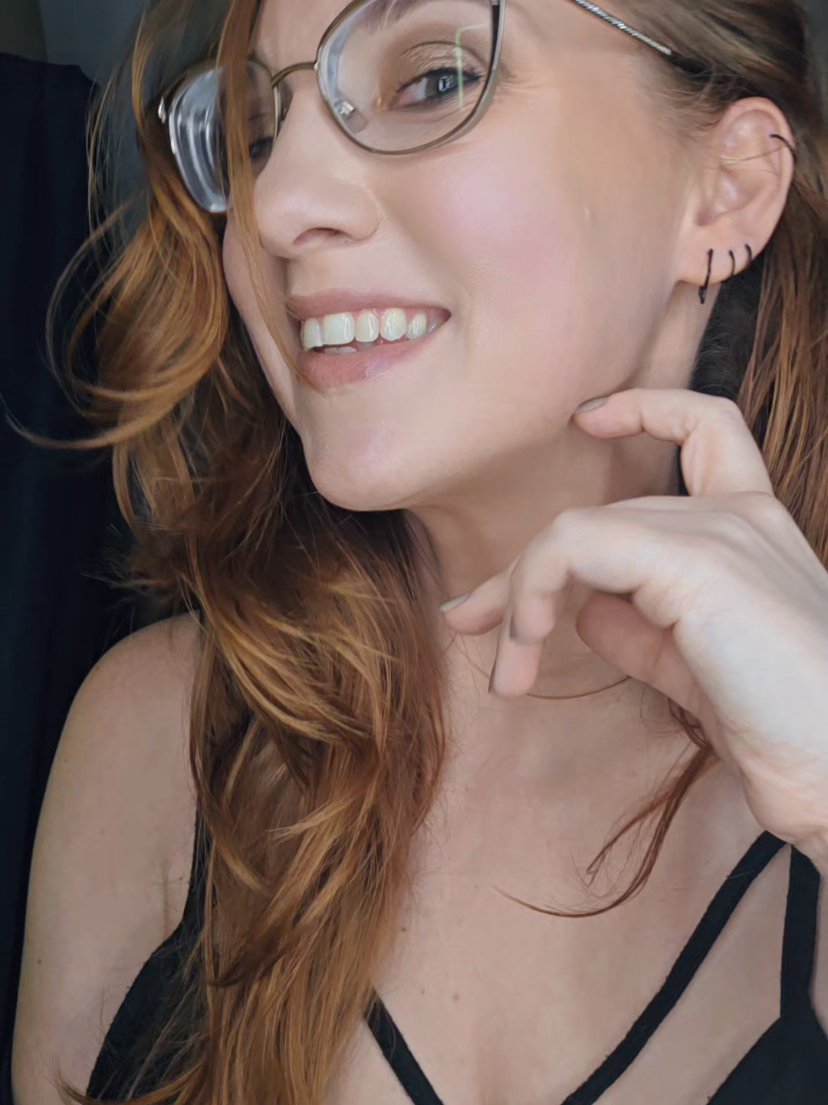 @HayAnna