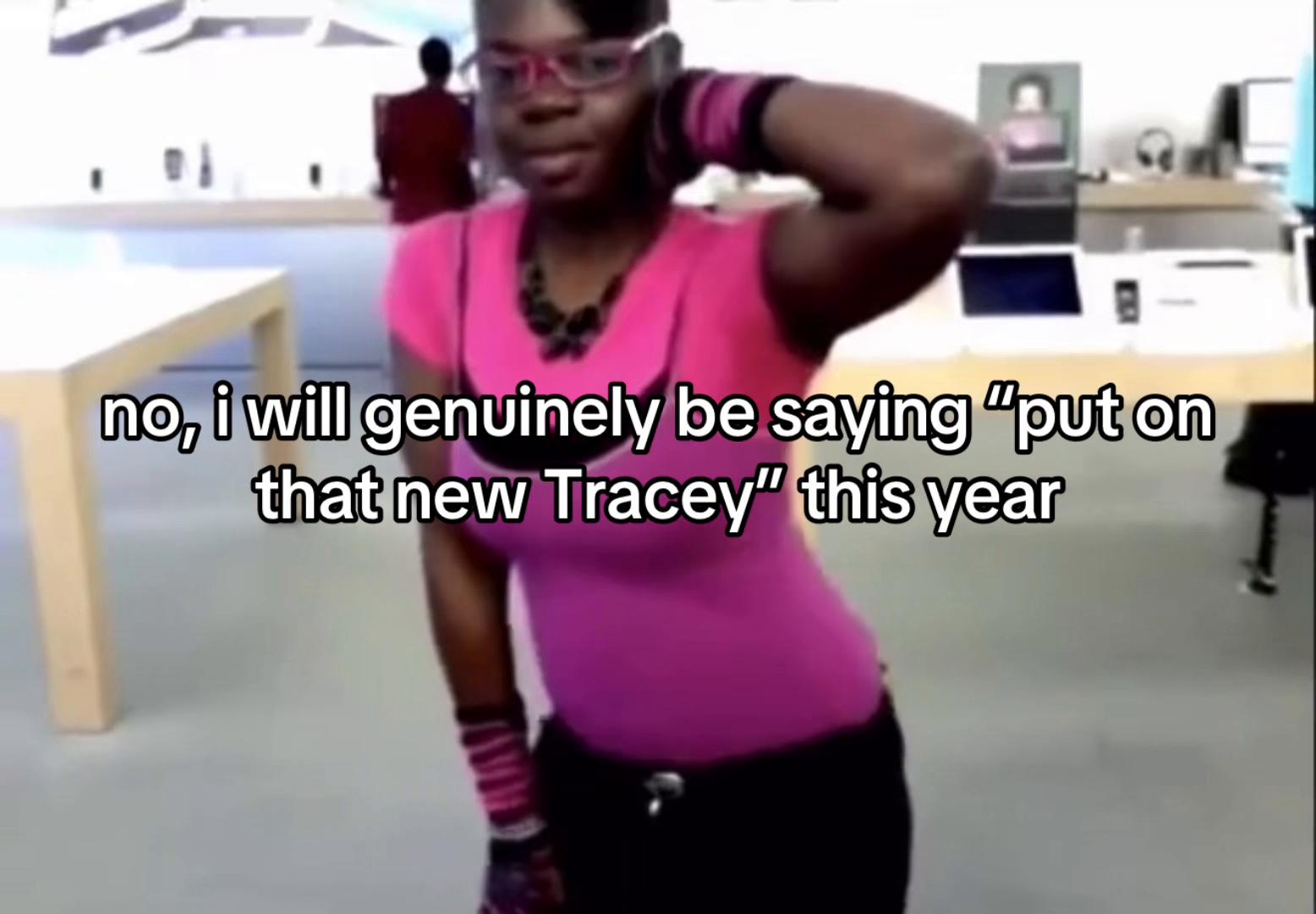 @traceythe1_
