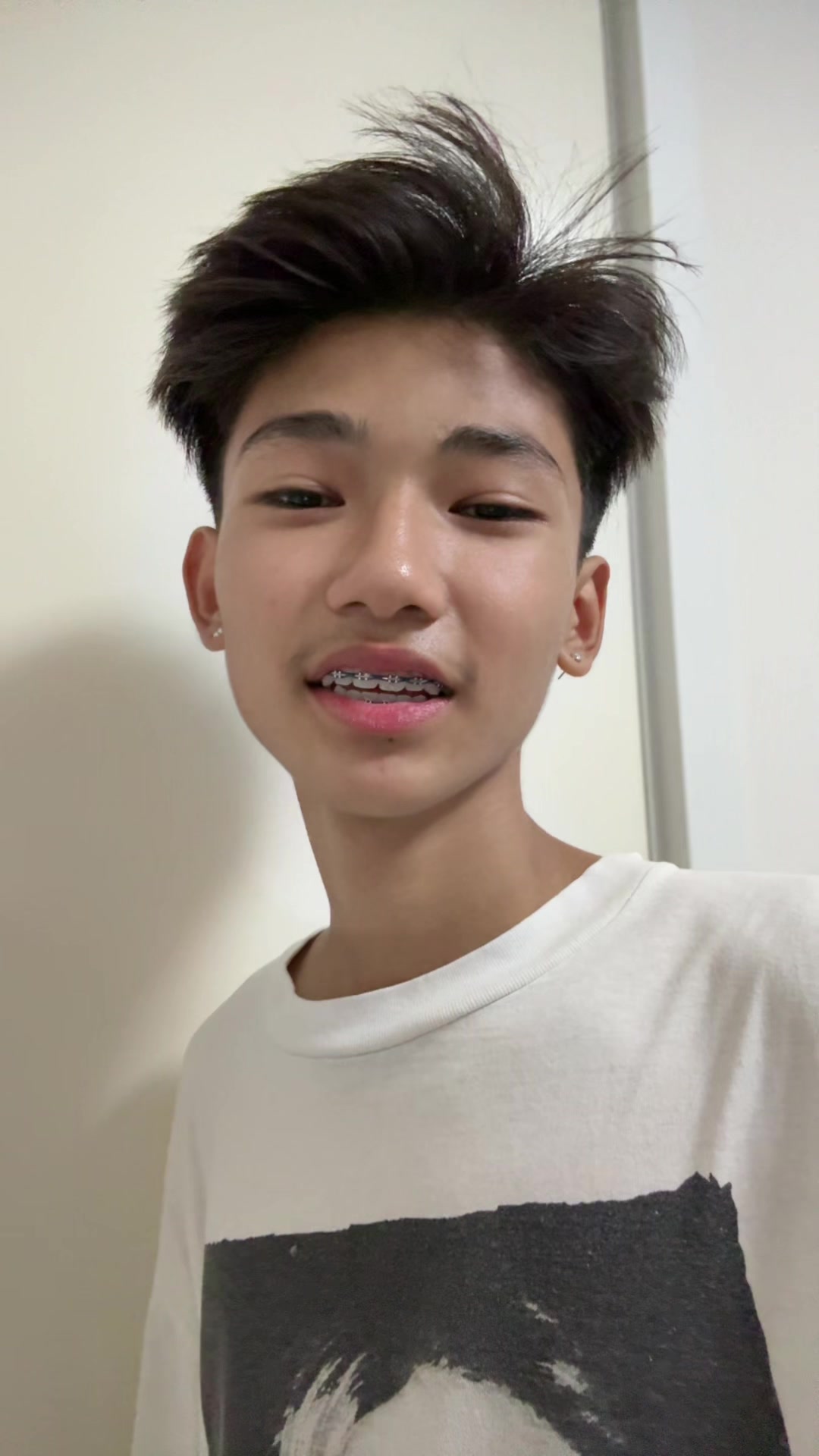 @Sun ที่แปลว่า สาม
