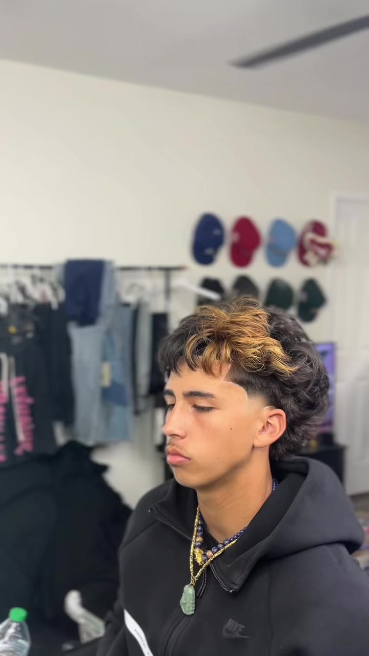 @💈