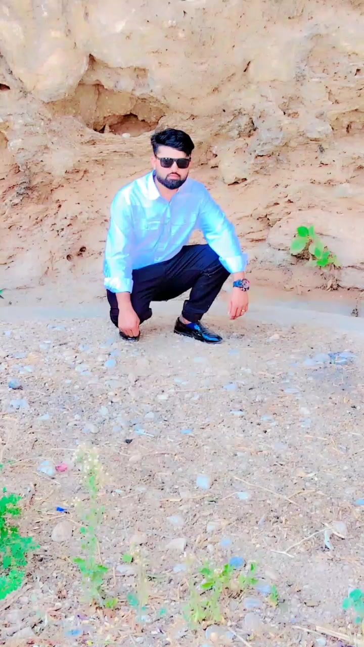 @MALIK  G   VISHAL
