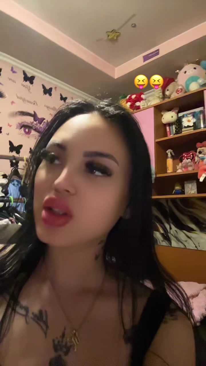 @Denisa