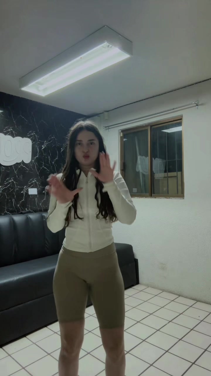 @𝒟𝒾𝒶𝓃𝒾𝓉𝒶🤍
