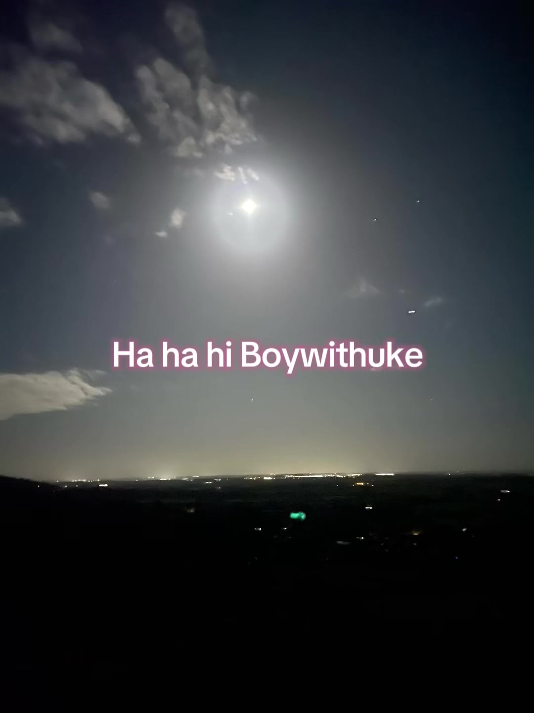 @Boywithuke supporter