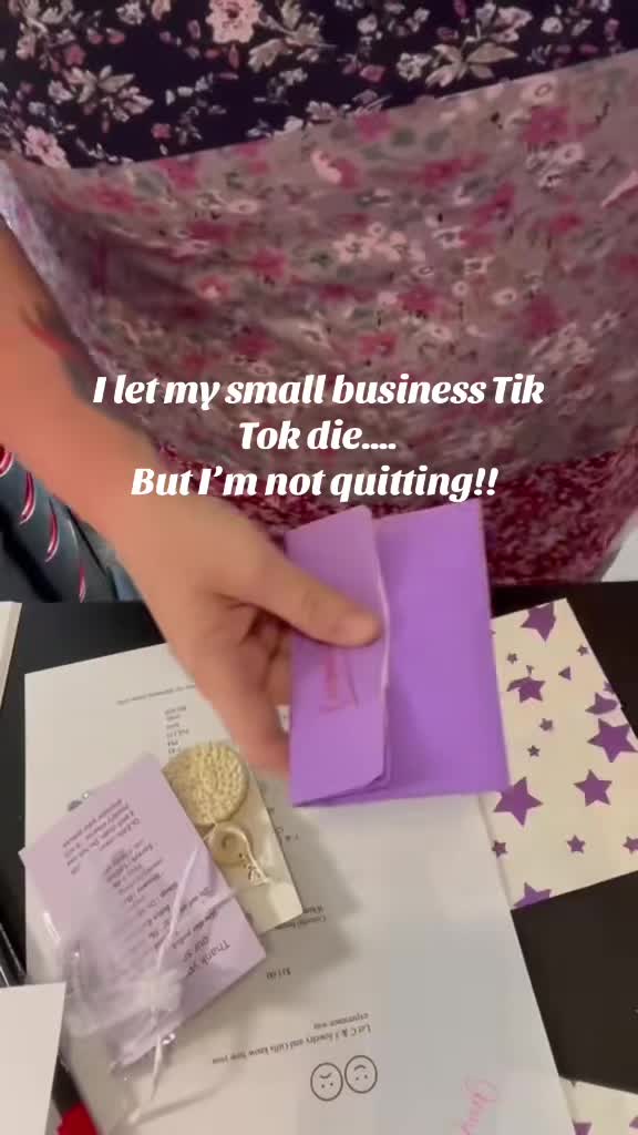 @C J Jewelry and Gifts