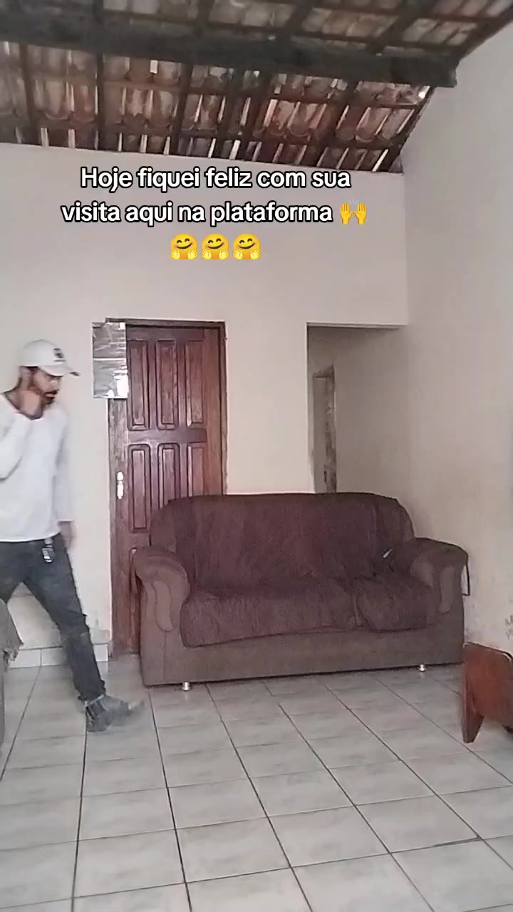 @Pedreiro debochado 🤠