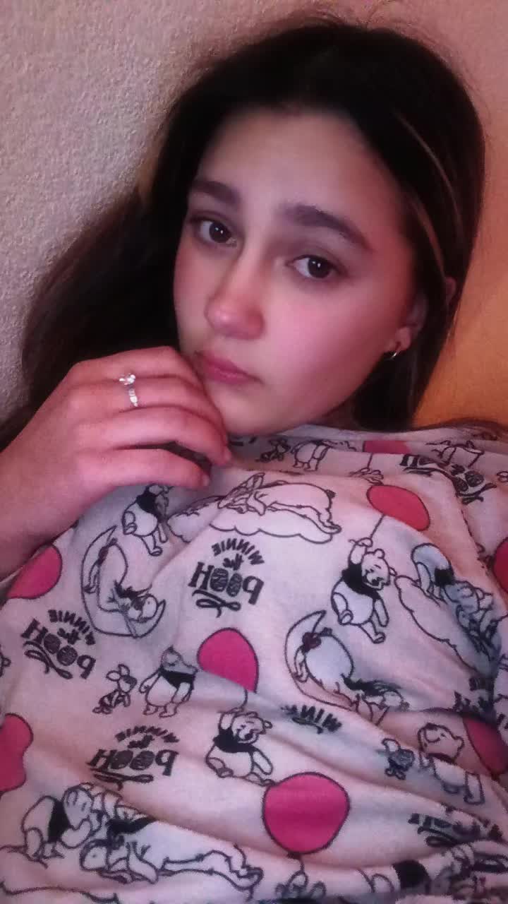 @elliesoper12