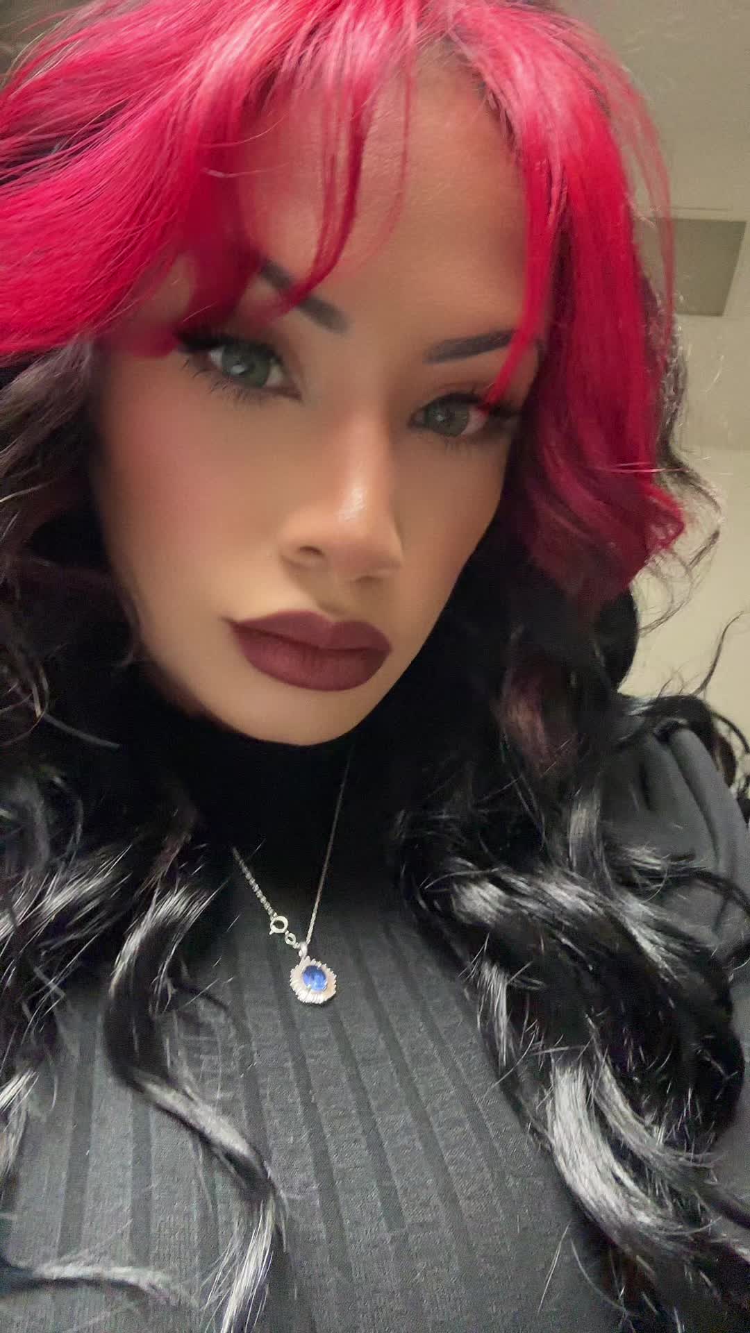 @Krissyjayy