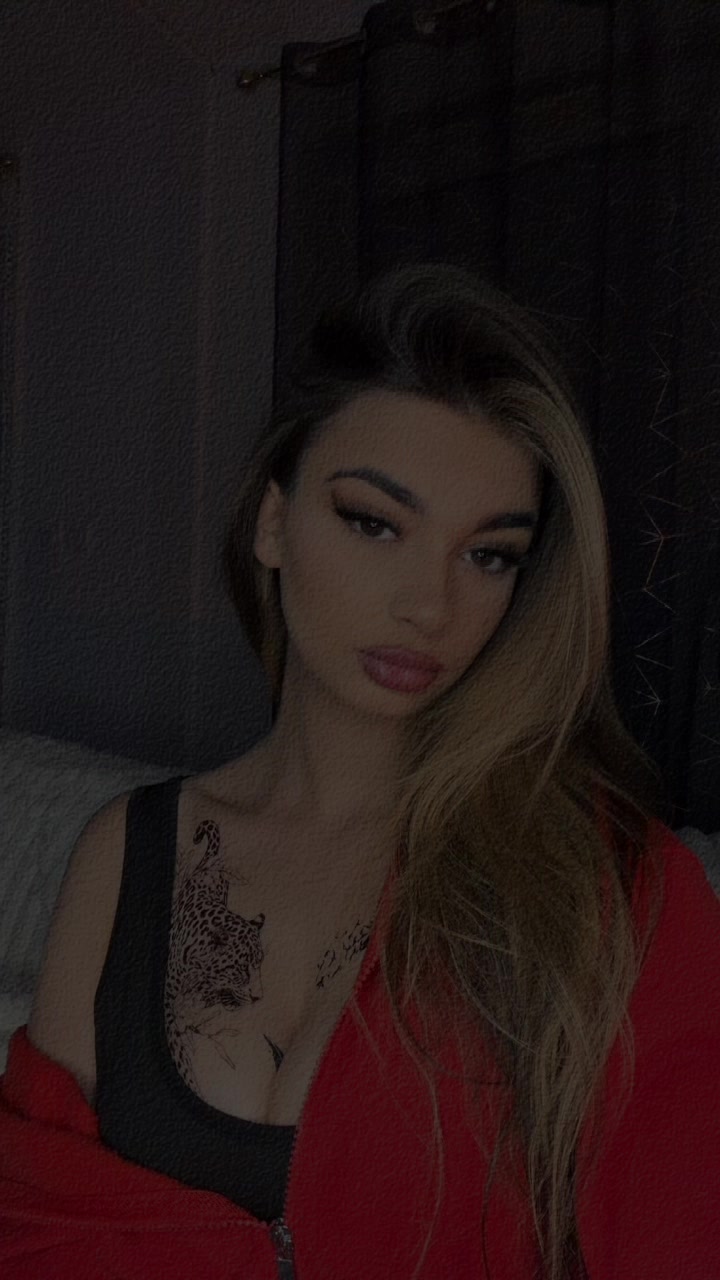 @Madame C&oelig;ur Noir. 🖤