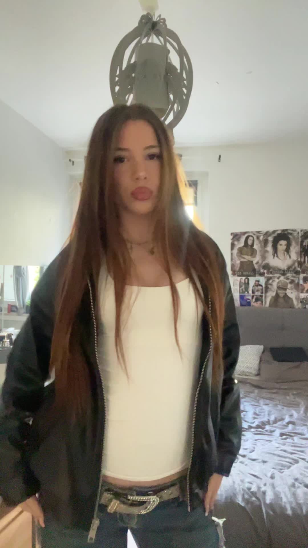@ilaria