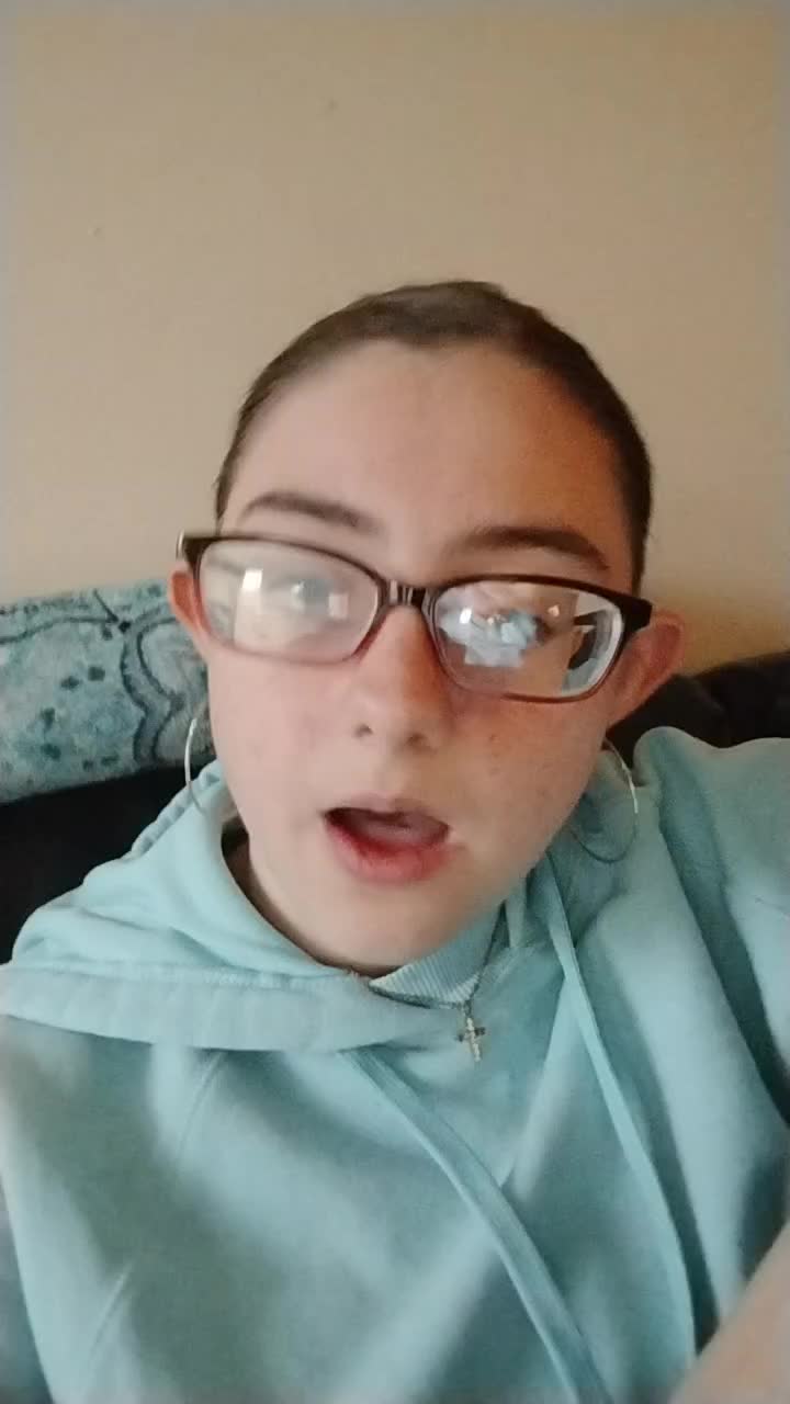 @haileyhelms21