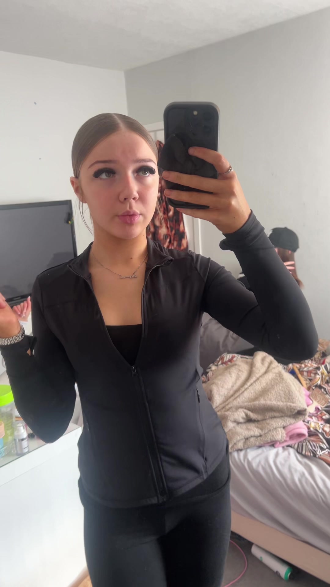 @ayvah