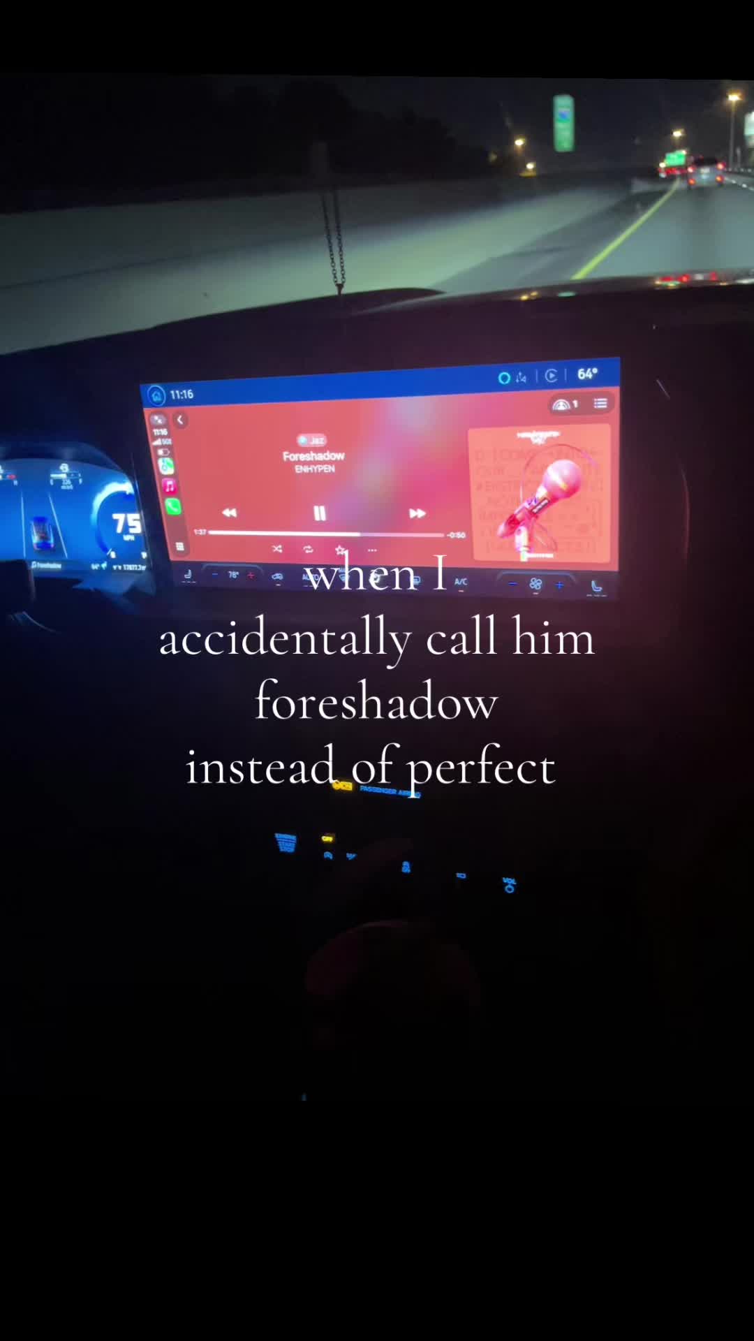 @𑣲