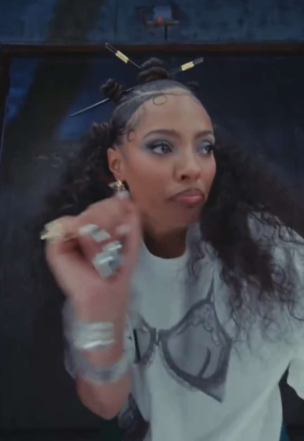 @Female RNB