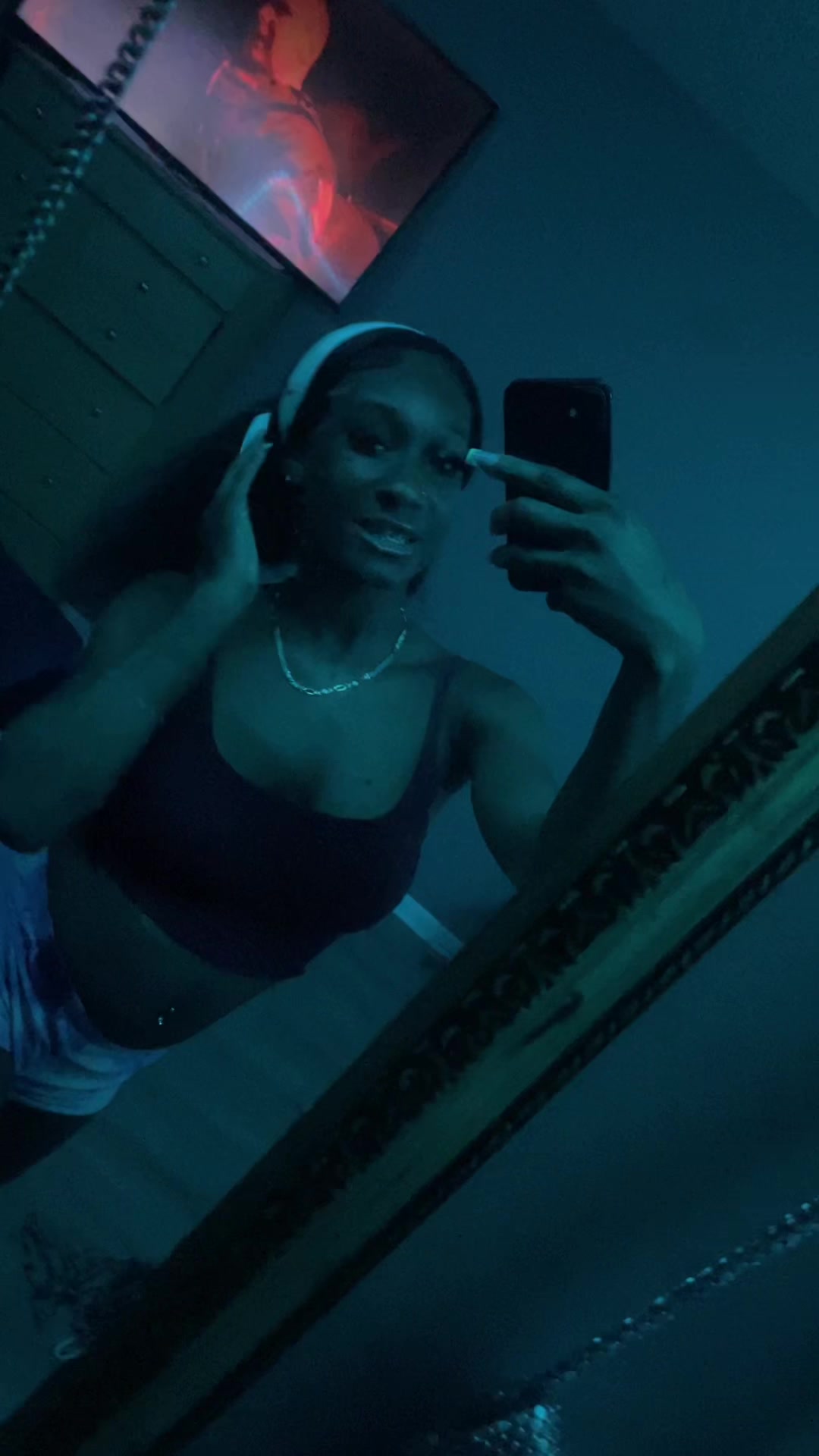 @madebytinyy.__