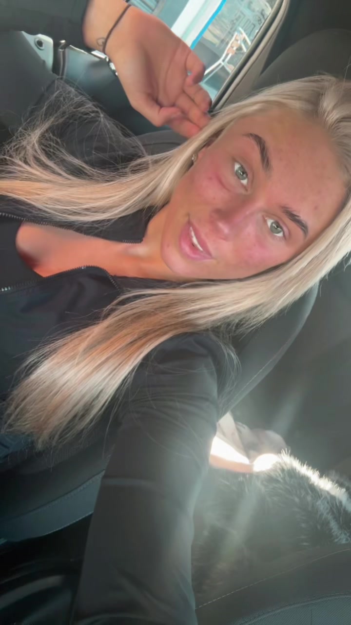 @𝐁𝐫𝐨𝐨𝐤𝐞𝐥𝐲𝐧𝐰𝐞𝐥𝐥𝐬