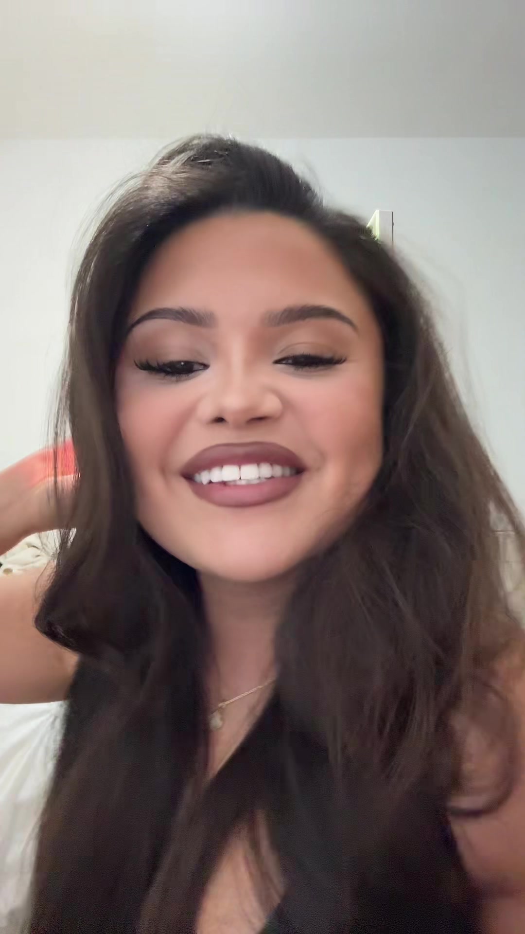@tyrarosesheehan