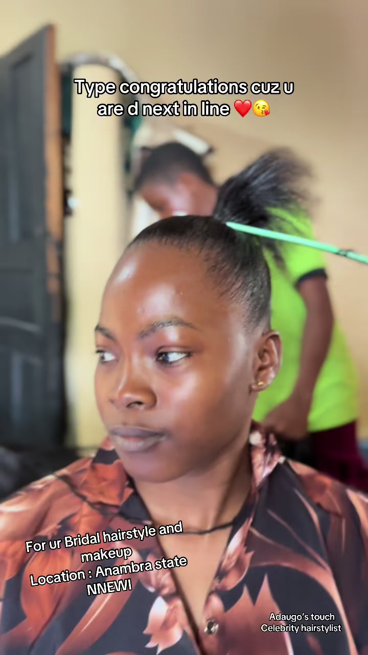 @Celebrity hairstylist0