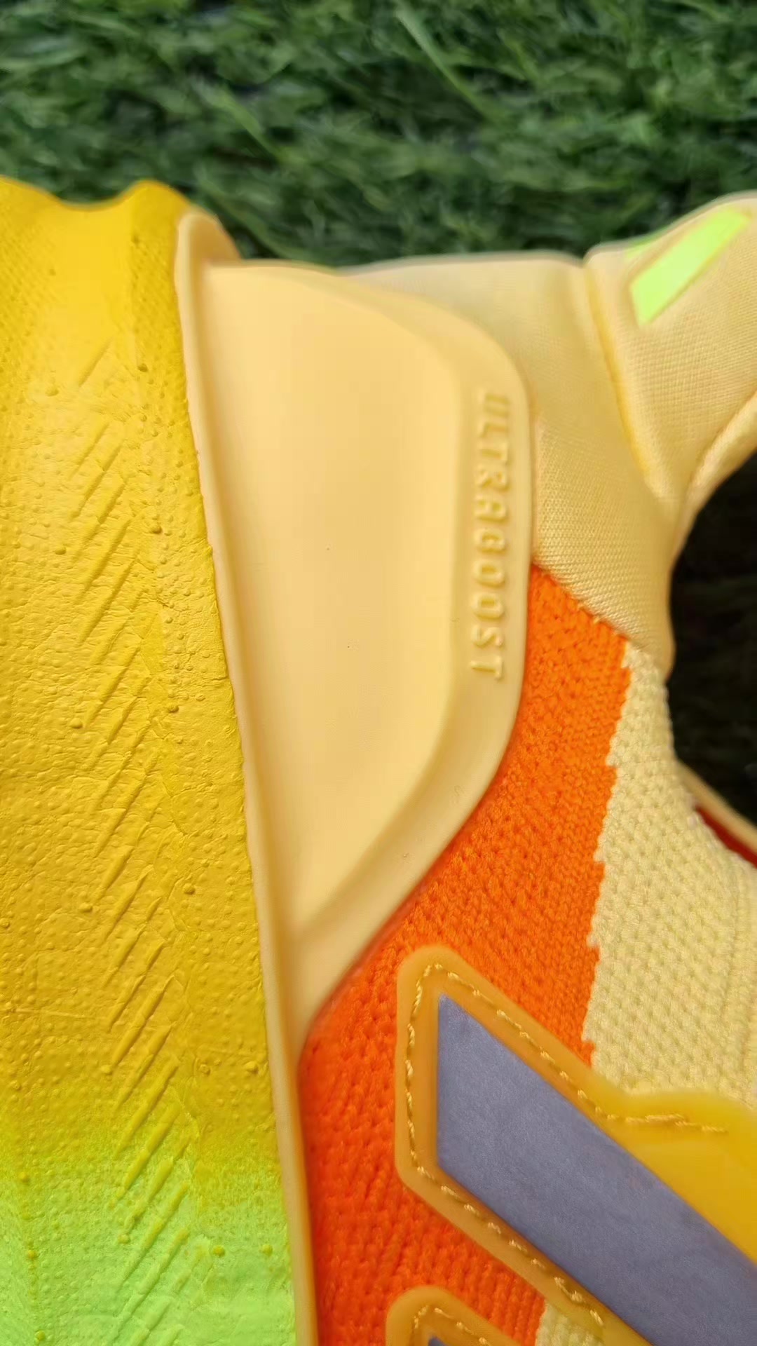 @Solo Sneakers
