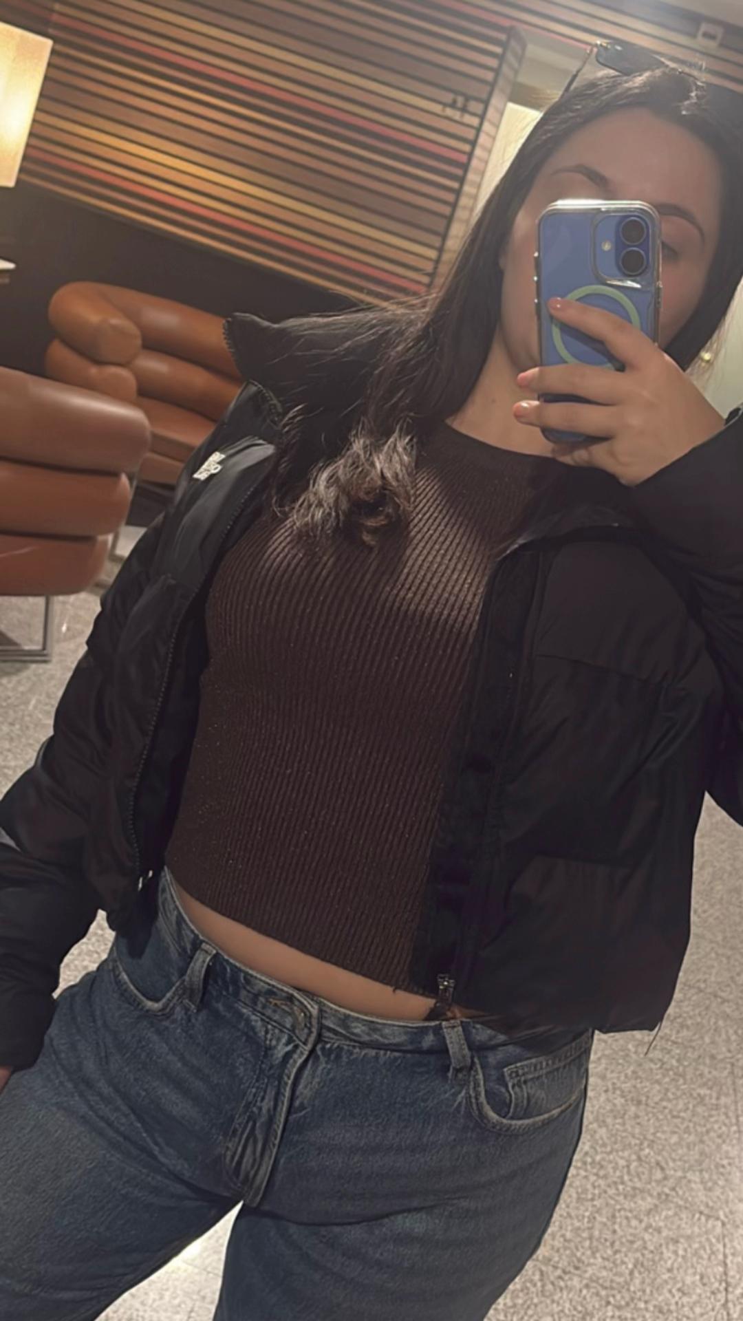 @yleniamounjaro