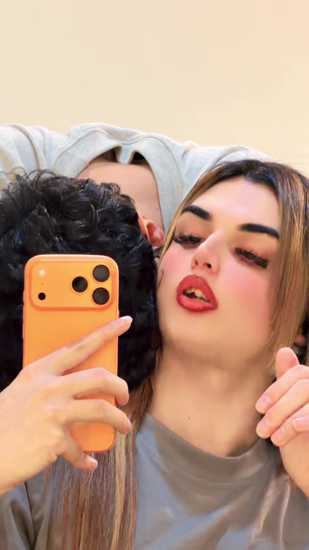 @حسینہ🥀🖤