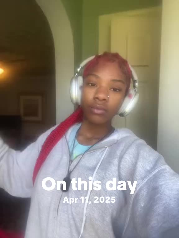 @Itsziahwiththe2gens