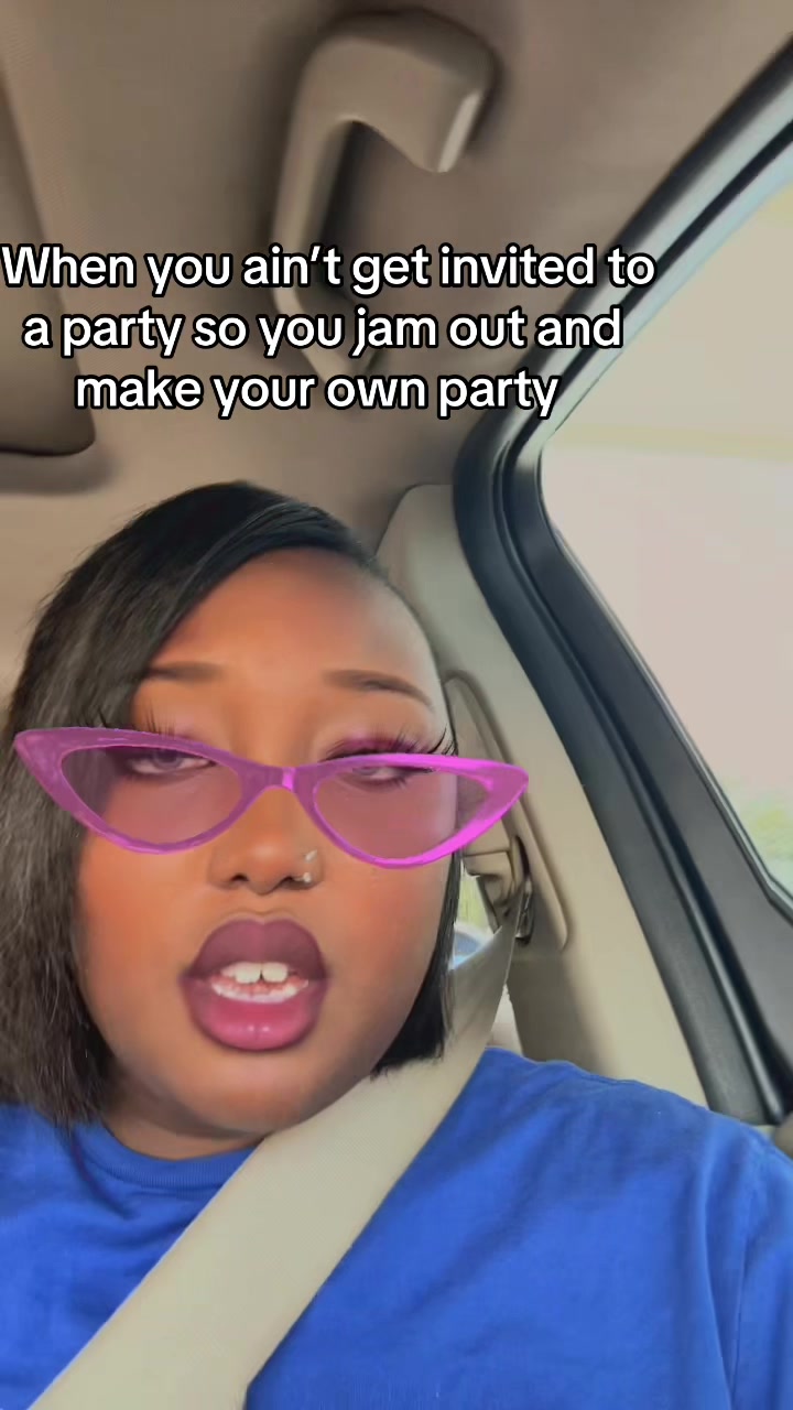 @🦋💙boujee_blue32🦋🗡️🐬💙