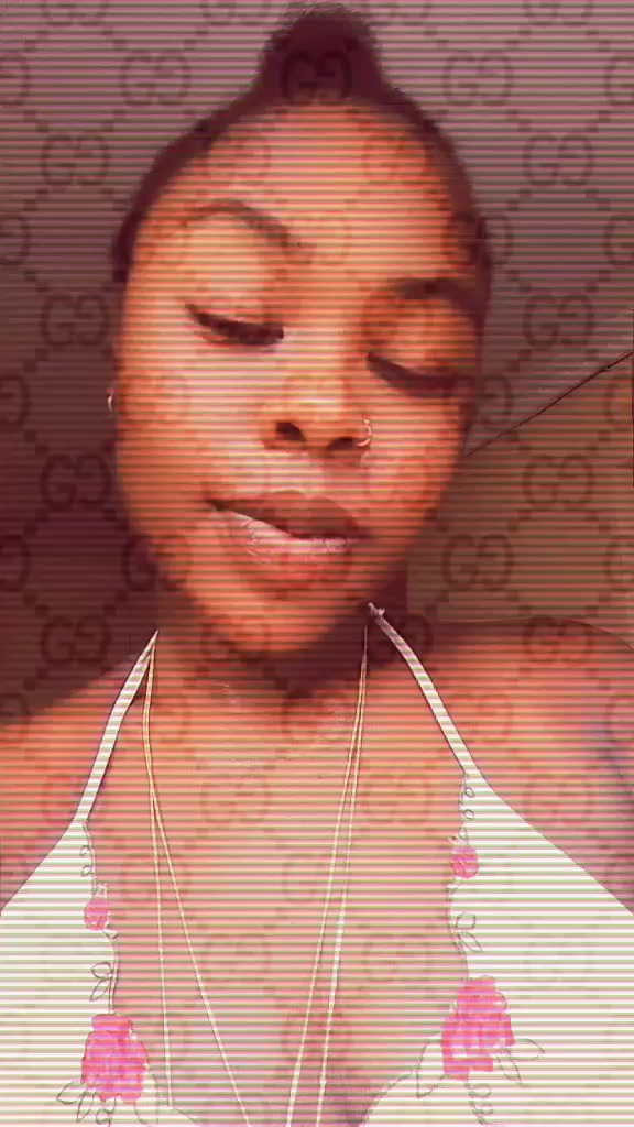 @Miss Kaguathi 🌸🦋💜