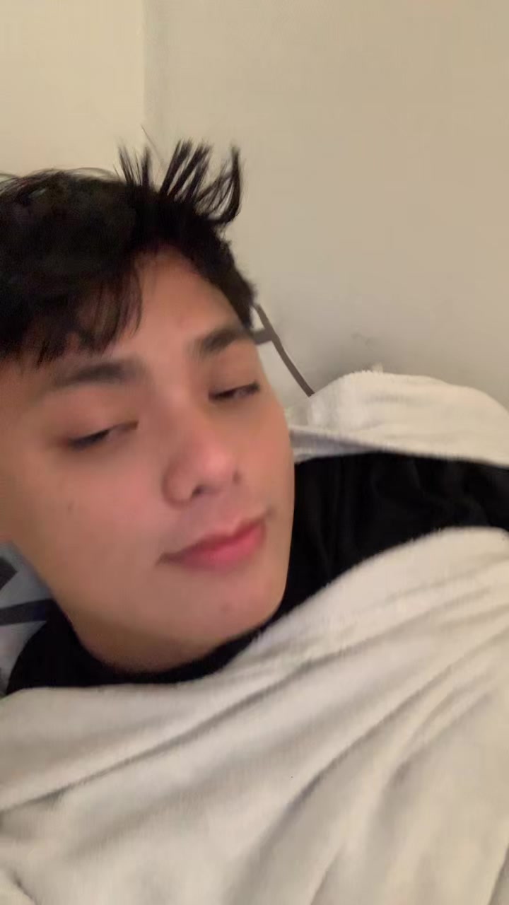 @Ig: dale.so.hndsm
