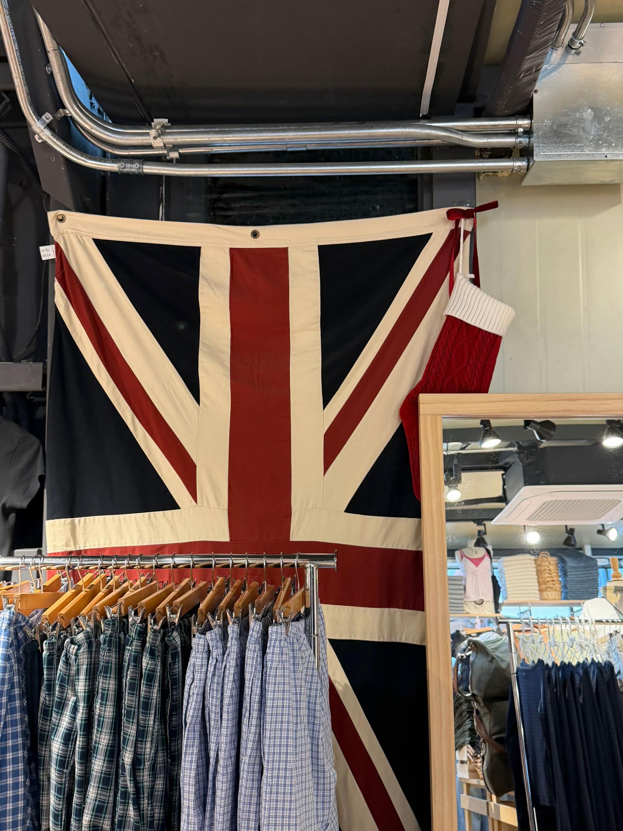@lisa 🇬🇧