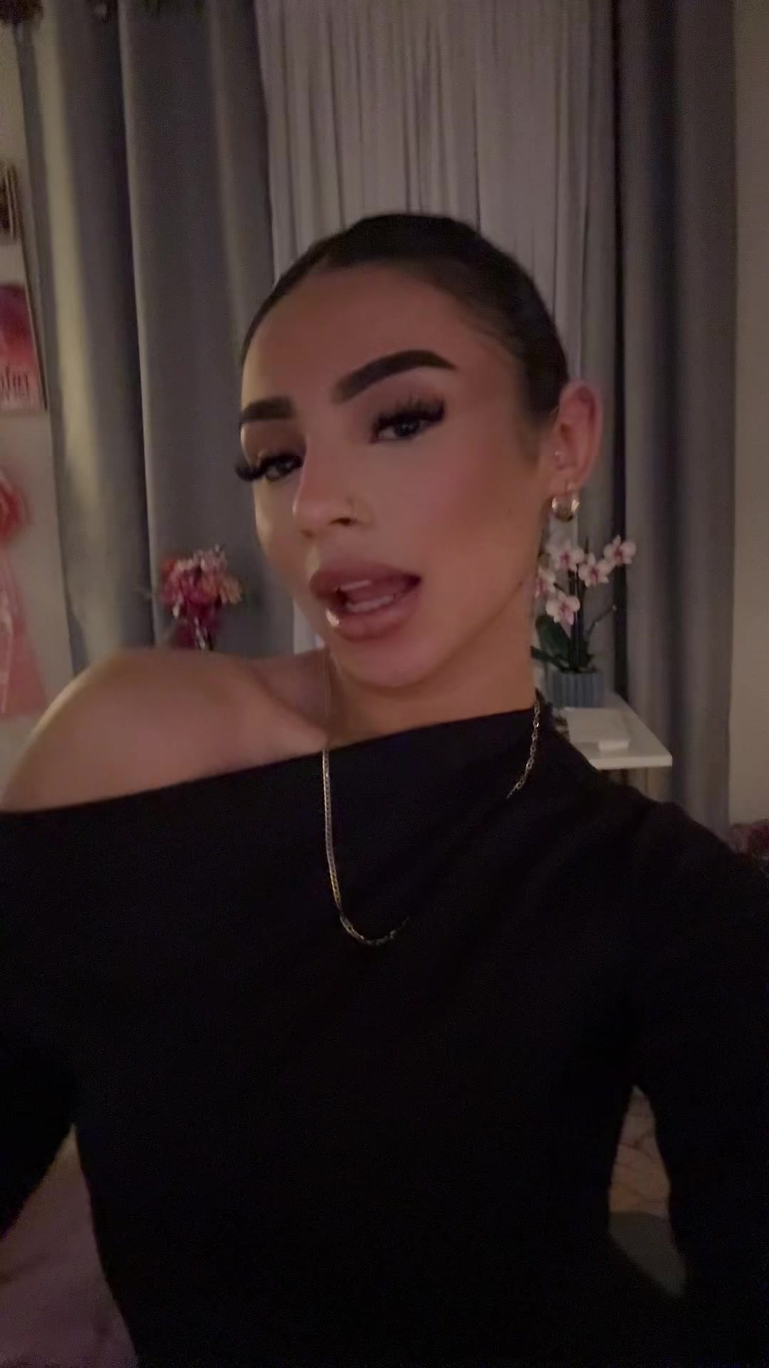 @Emiliaaa