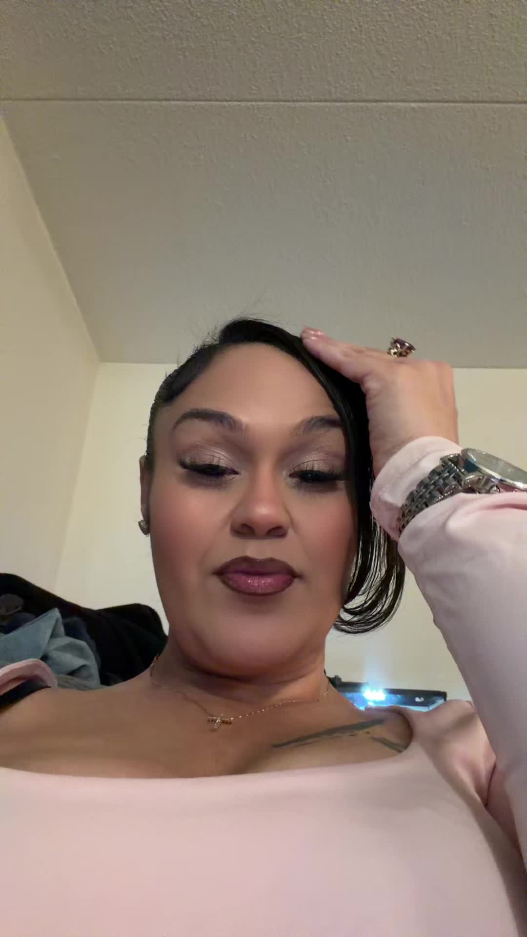@Sexi&ensp;Lu