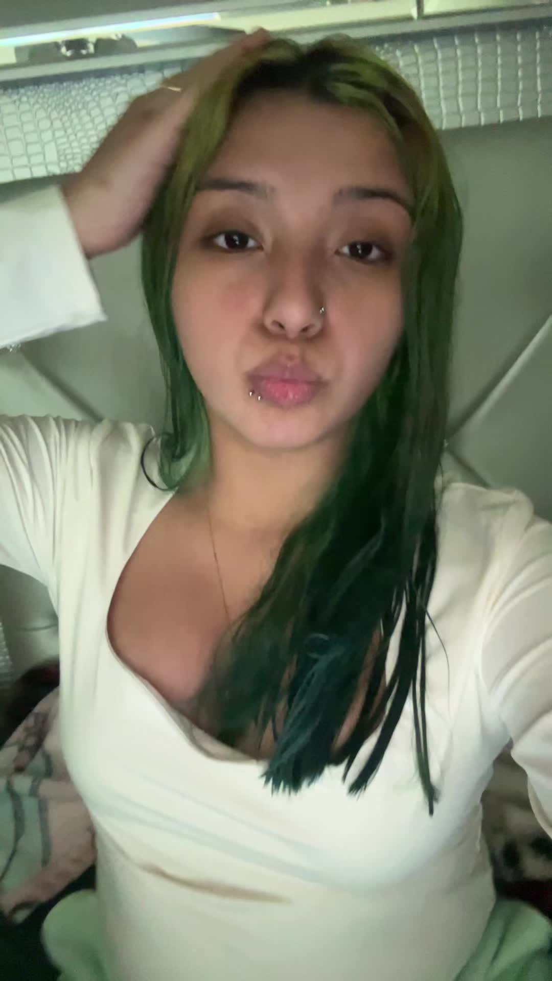 @lily😘💚