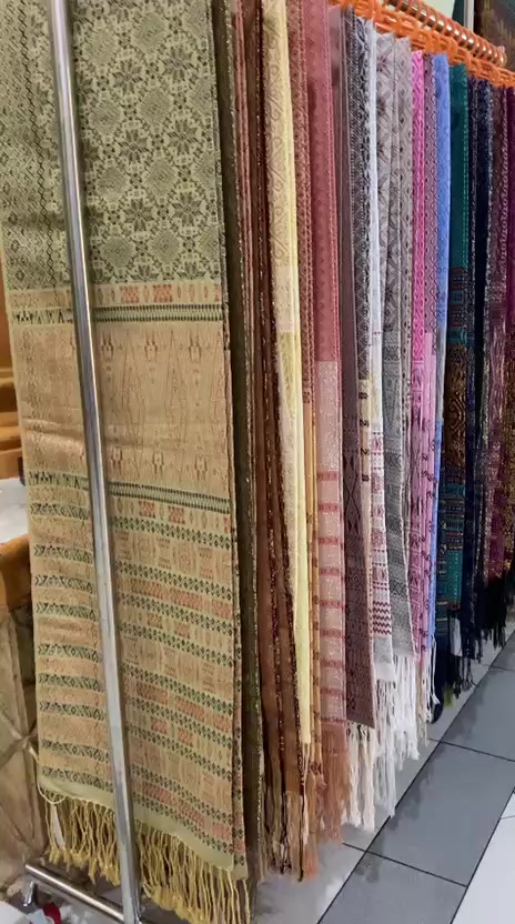 @Yuana Gallery Songket