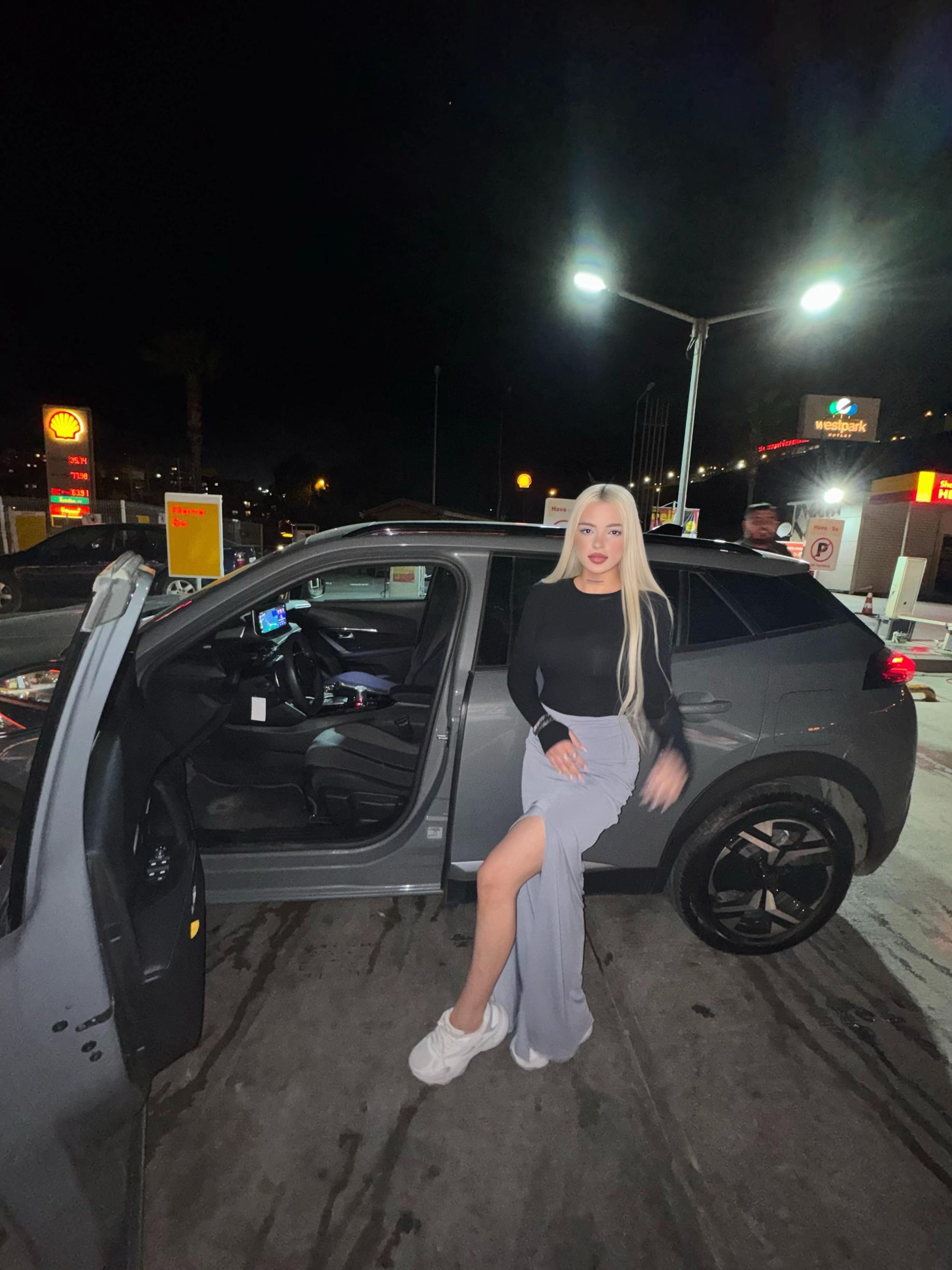 @Aleniniz