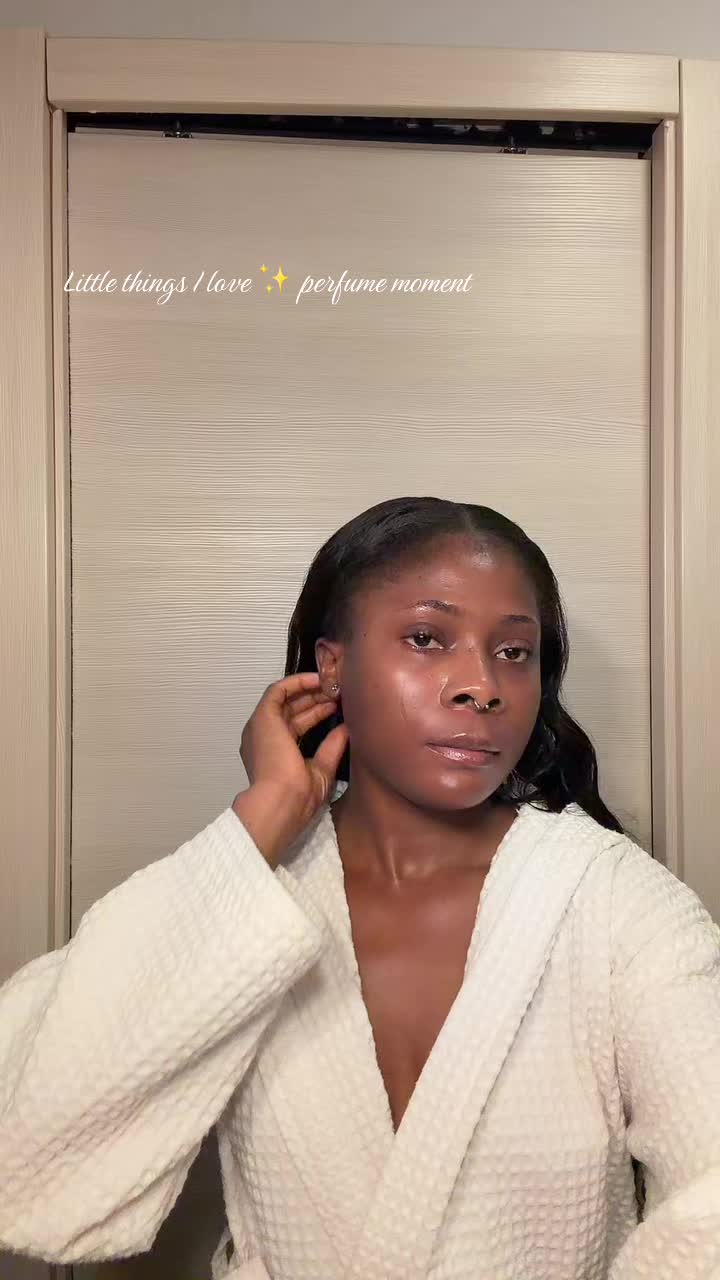 @Bella
