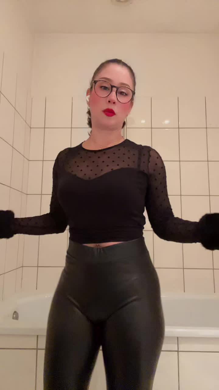 @Isabelita