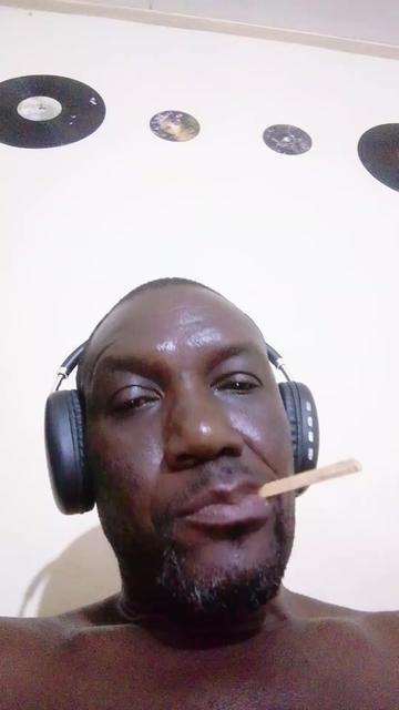 @KING FONDI