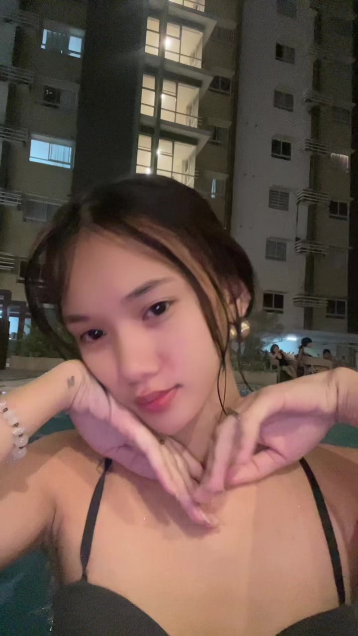 @Christine Mae