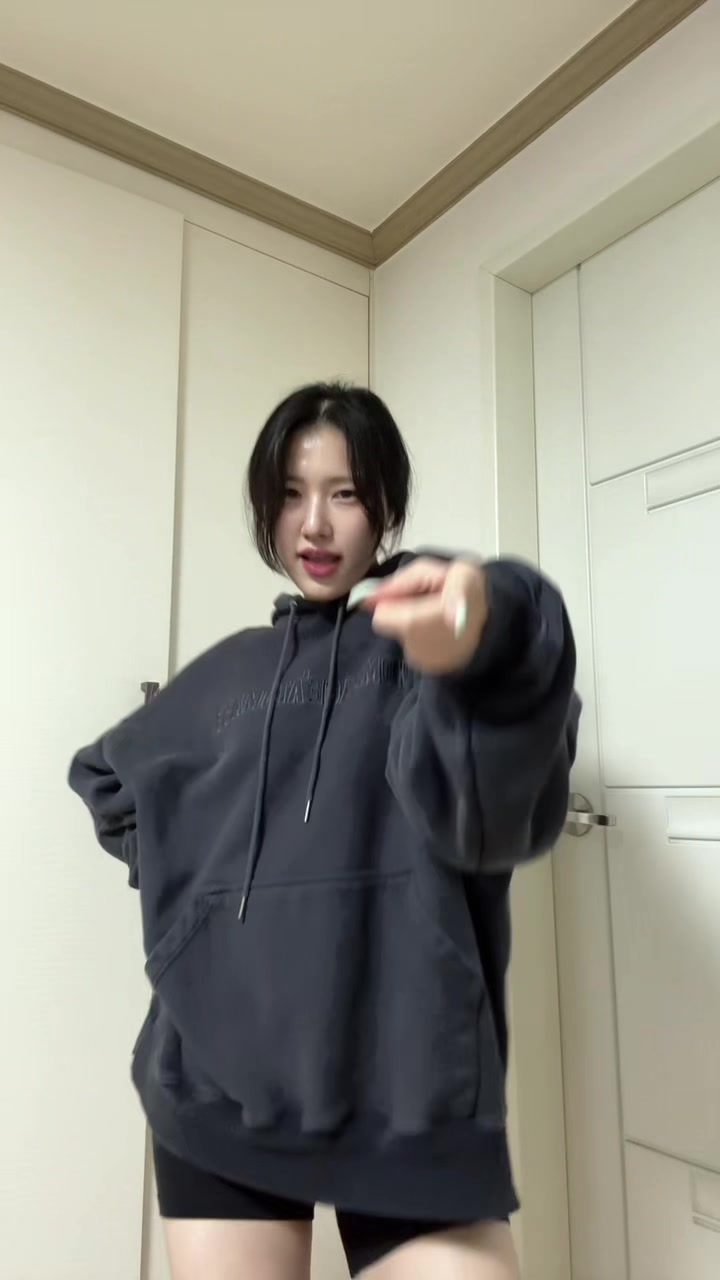 @anoey